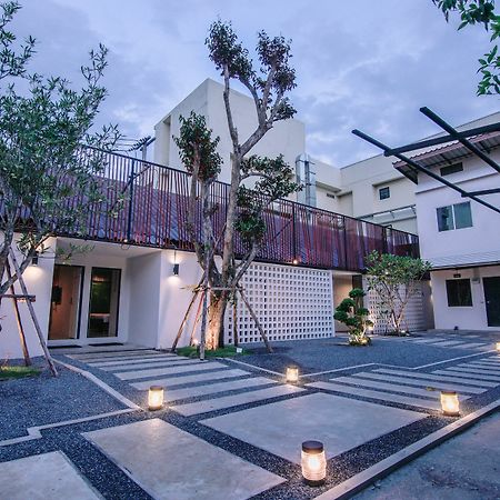 Zen Hostel Chiangmai Chiang Mai Exterior photo