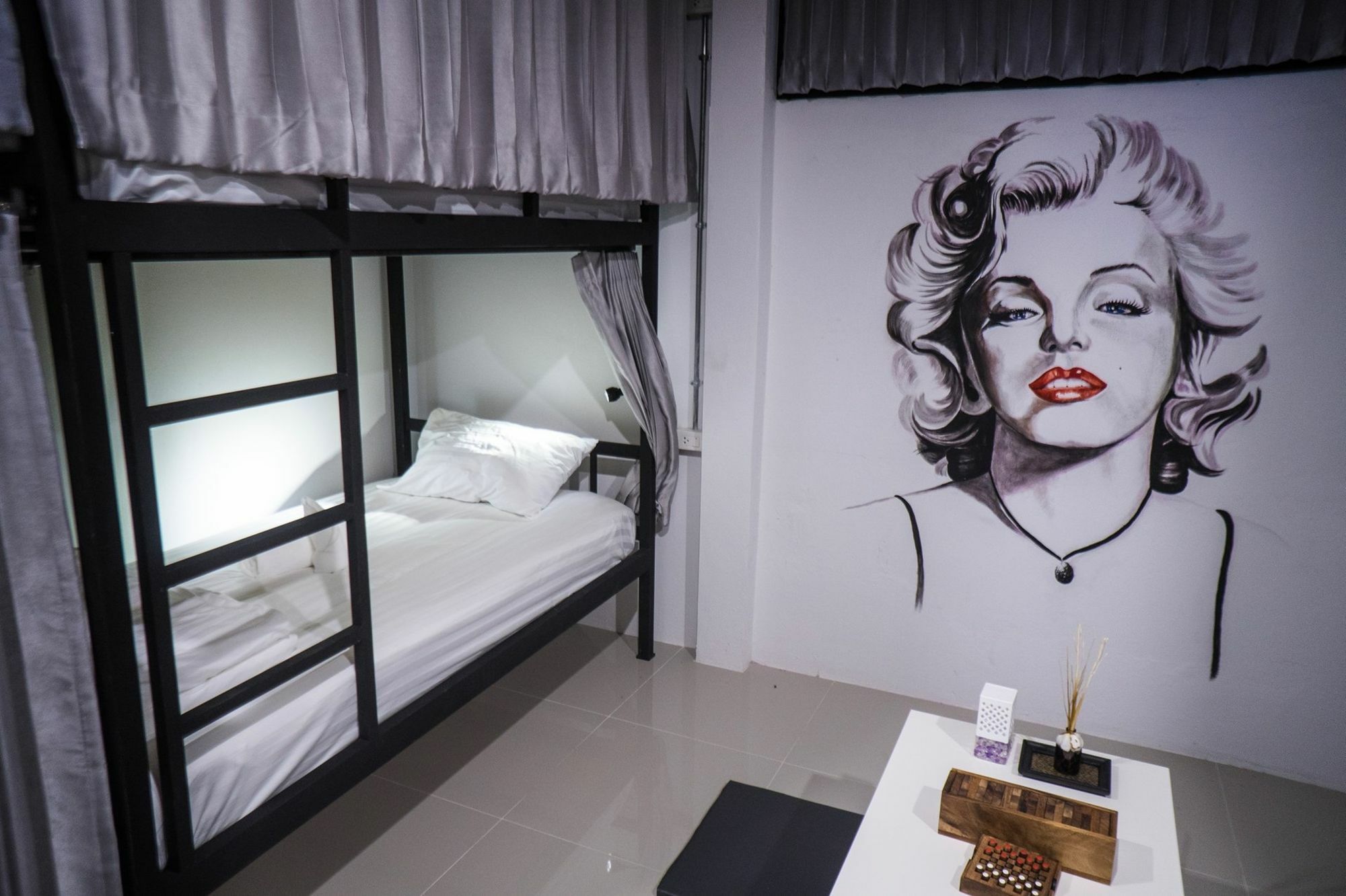 Zen Hostel Chiangmai Chiang Mai Exterior photo