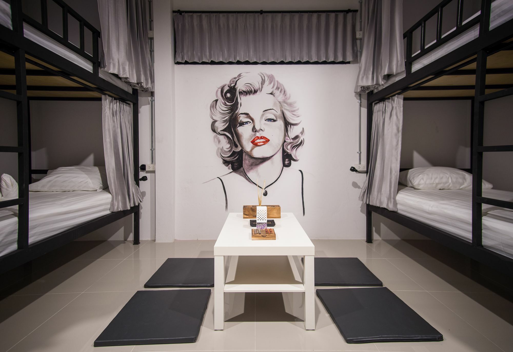 Zen Hostel Chiangmai Chiang Mai Exterior photo